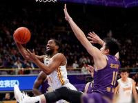 IM竞技体育平台-甘肃队在激战中全力以赴，取得胜利