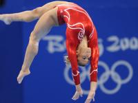 IM电竞游戏-当皇马在欧冠狂胜尼斯，梅西却在另一片战场接管世界排名争夺战