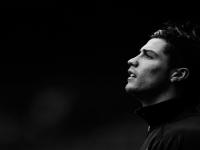 IM电竞投注平台-字母哥末节狂飙定乾坤，鹈鹕掀翻快船显黑马本色