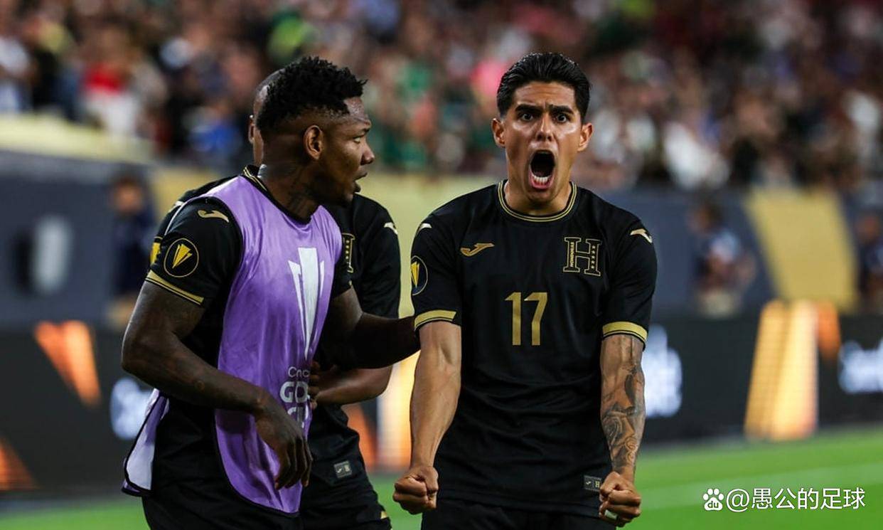 关于帕尔马队主场揽获三分,积分攀升的信息 关于帕尔马队主场揽获三分,积分攀升的信息