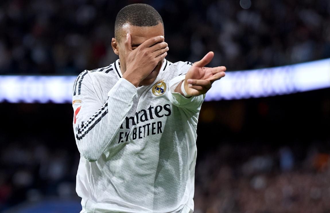 阿拉维斯门将神勇扑救，助球队力保不败