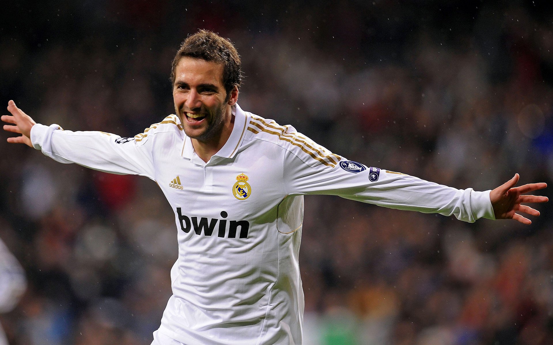 新疆队血拼活塞，贝恩个人能力完全展现